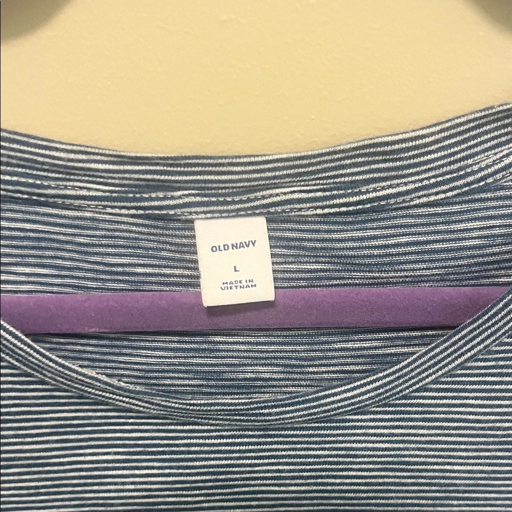 Old Navy Casual Blue Striped Dress - Picture 2 of 4